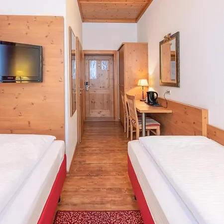 Отель Eder Мюнхен