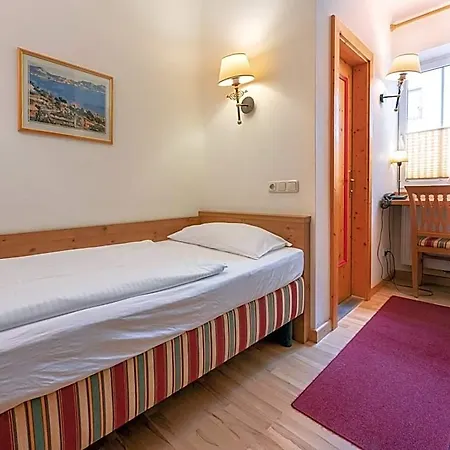 Hotel Eder 3*