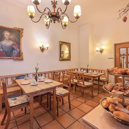 Eder Hotel 3*